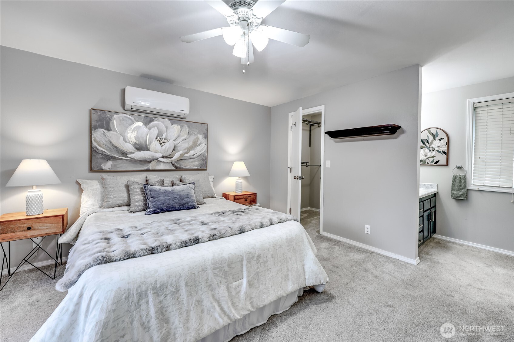 22295 Wavecrest Avenue NE