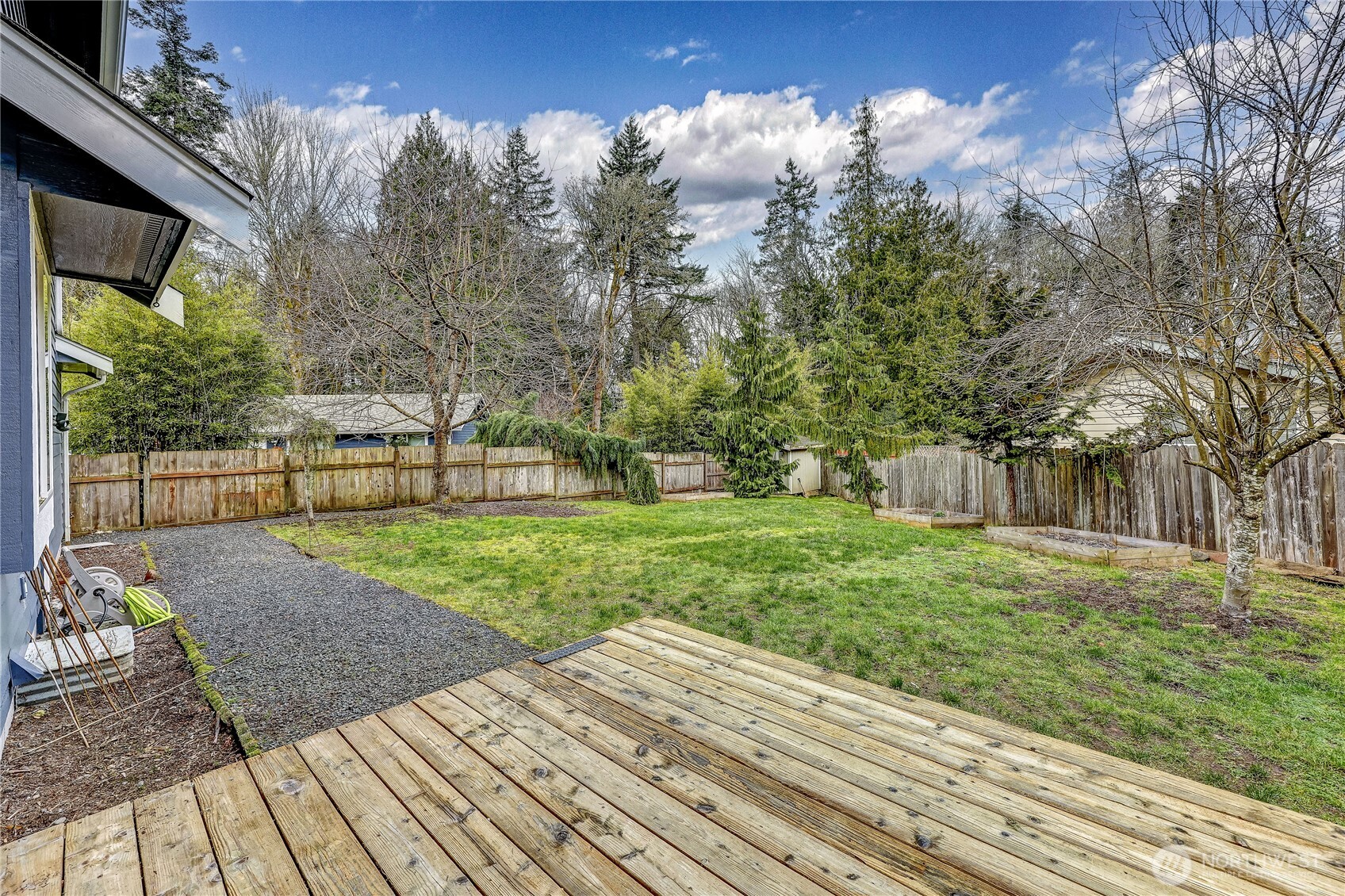 22295 Wavecrest Avenue NE