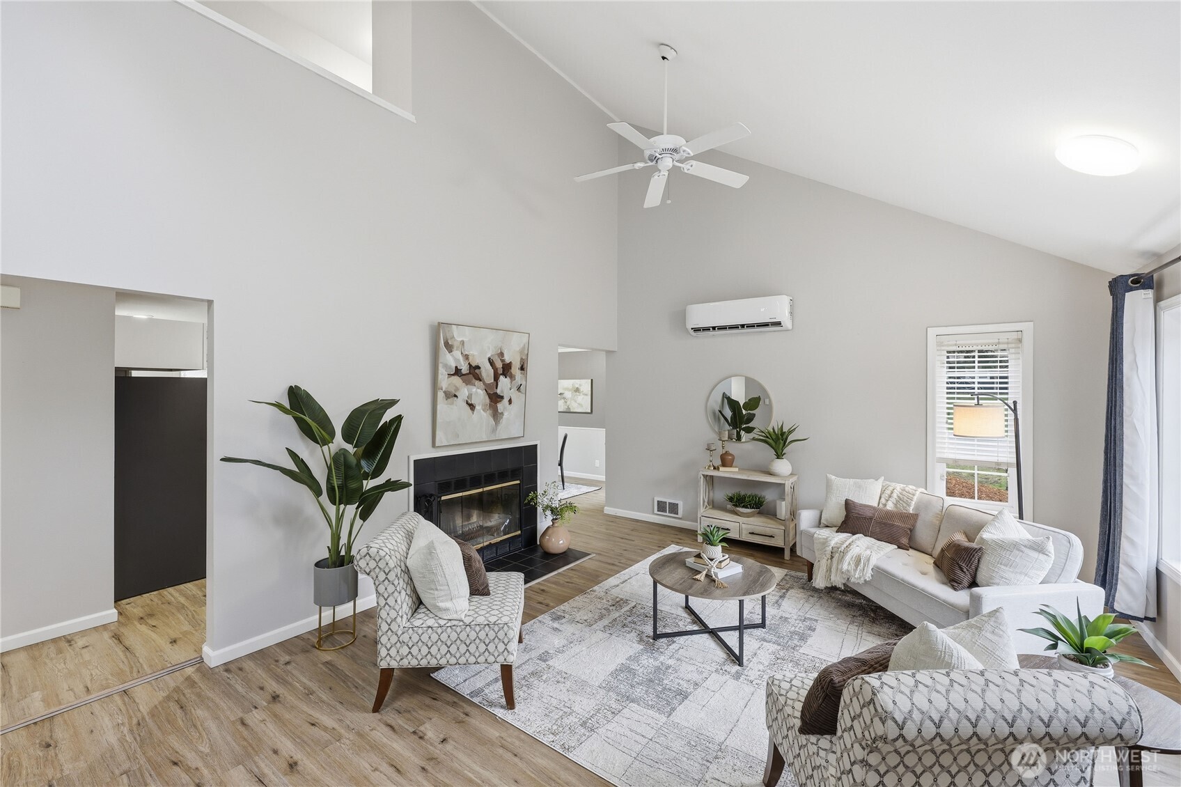 22295 Wavecrest Avenue NE