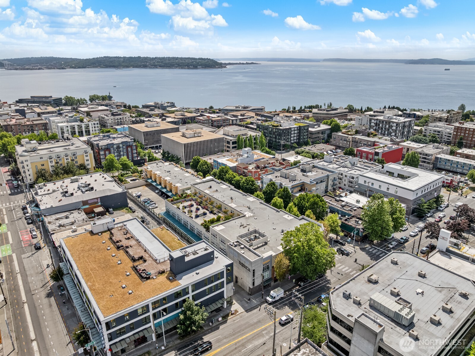 17 W Mercer Street Unit: 304