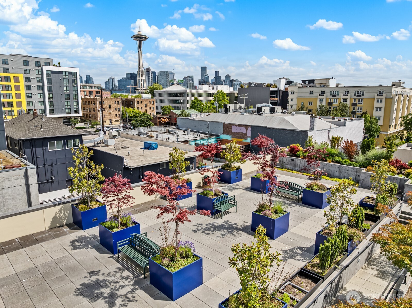 17 W Mercer Street Unit: 304