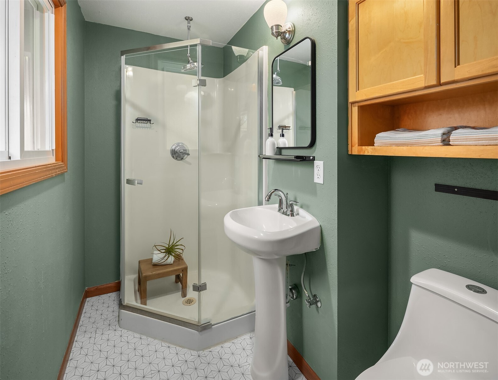 1002 S 194th Street