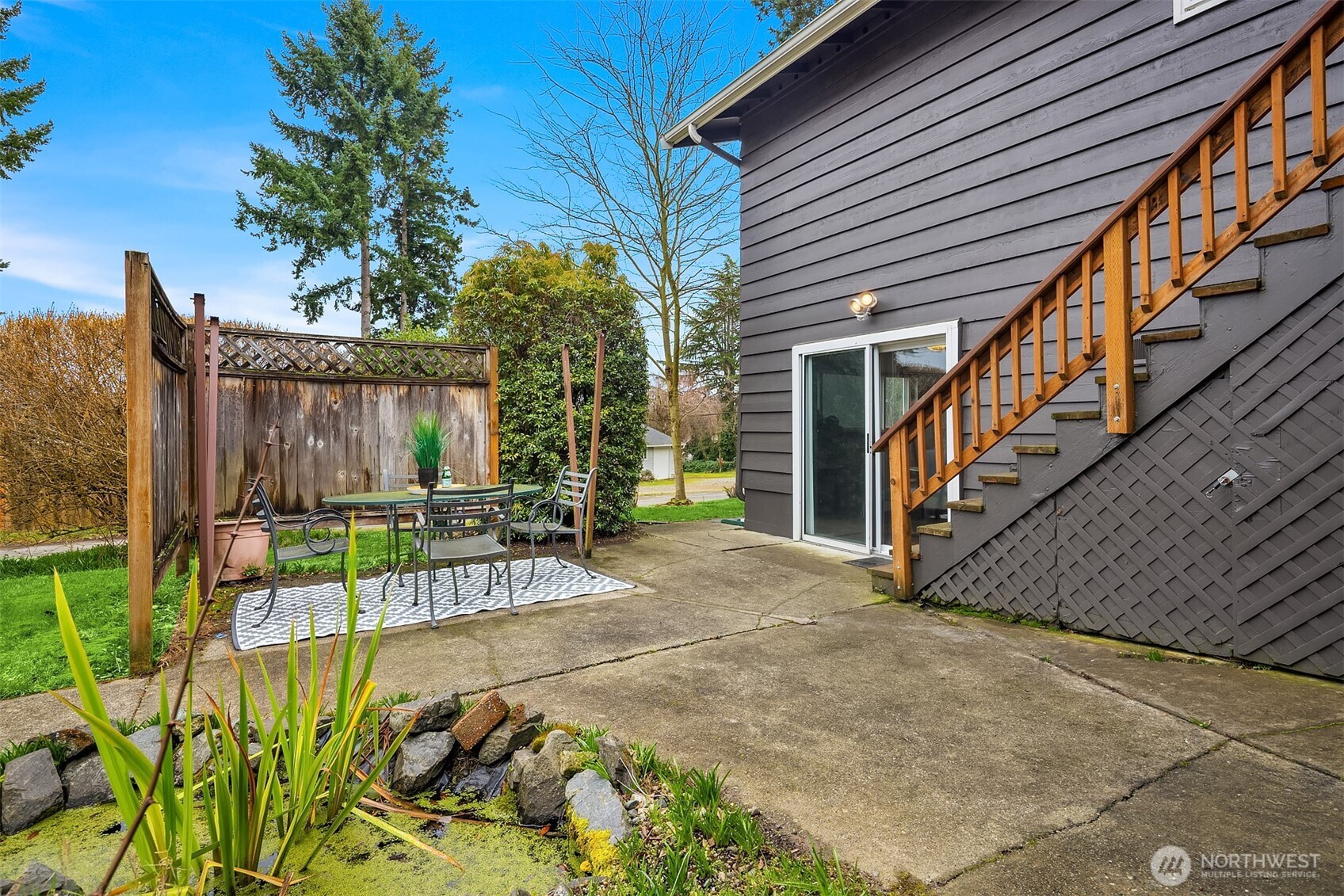 1002 S 194th Street