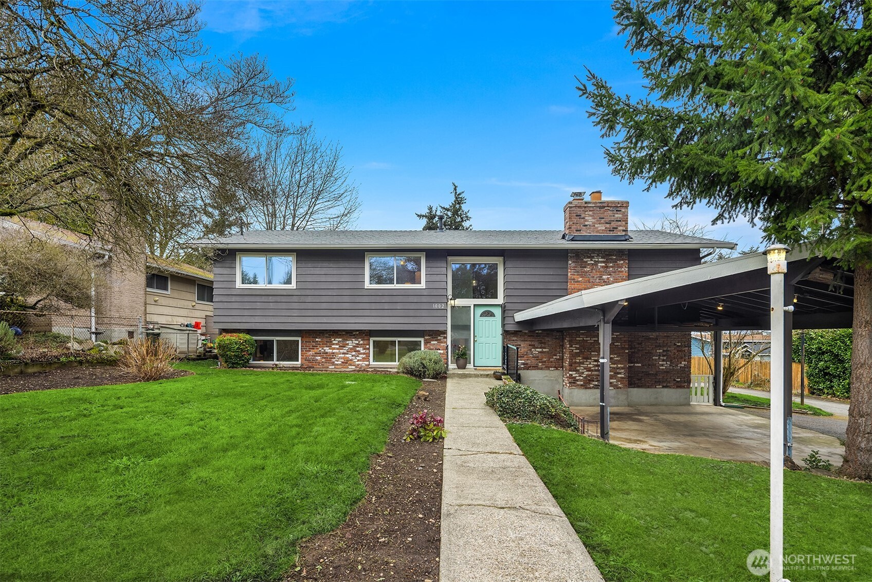1002 S 194th Street