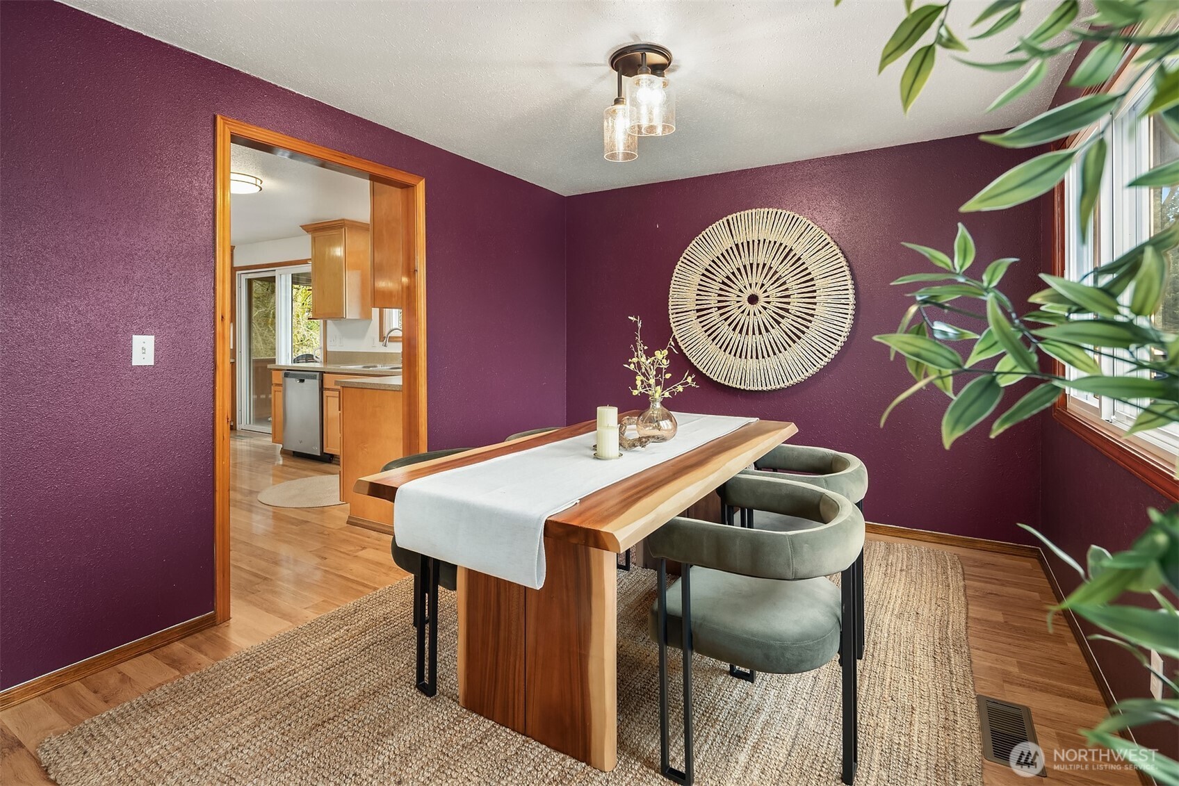 1002 S 194th Street