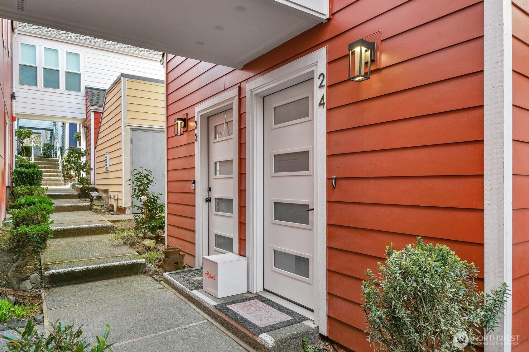 2001 E Yesler Way Unit: 24