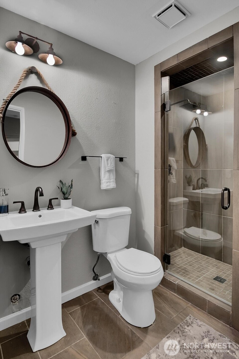 2001 E Yesler Way Unit: 24