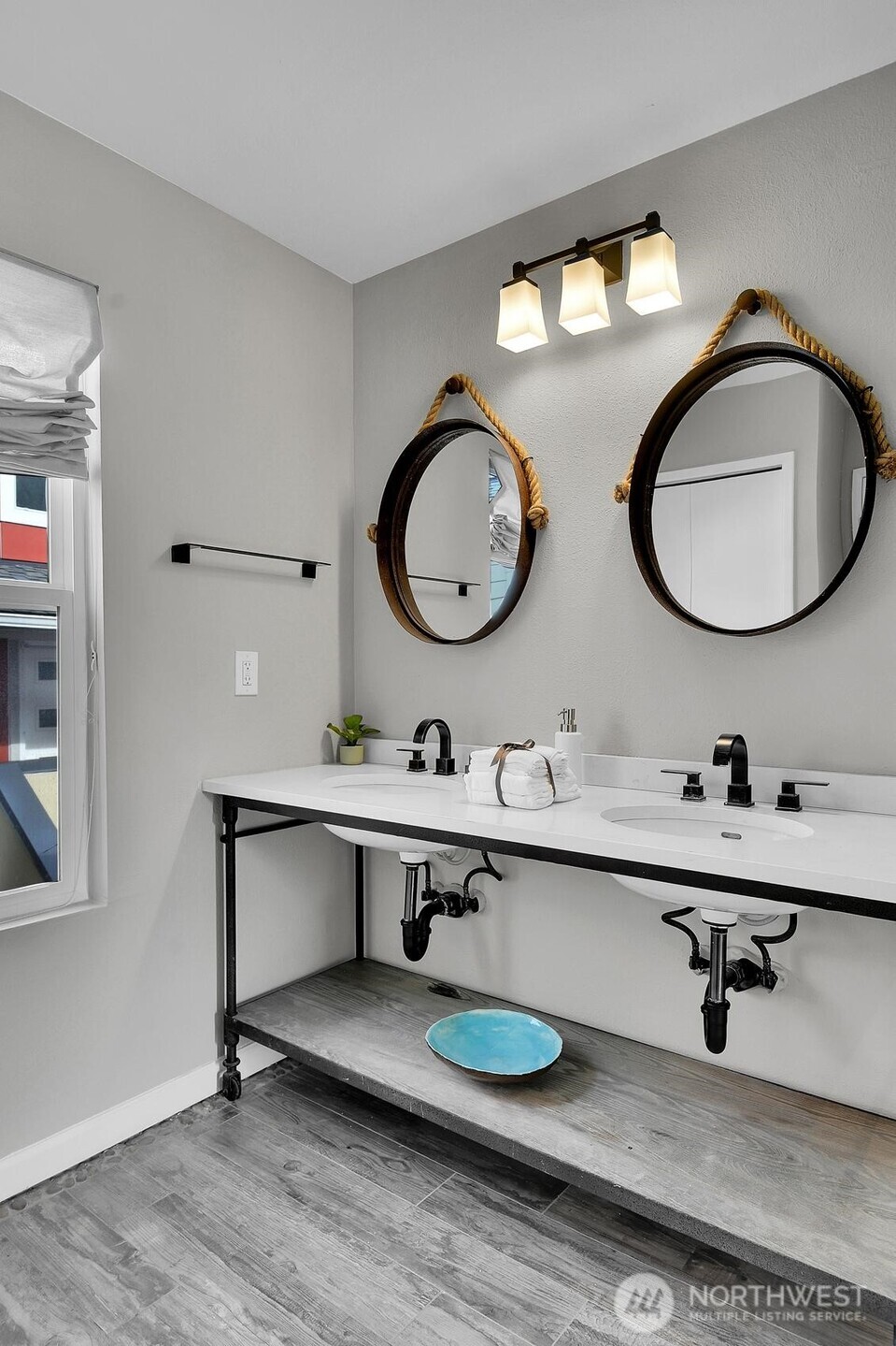 2001 E Yesler Way Unit: 24