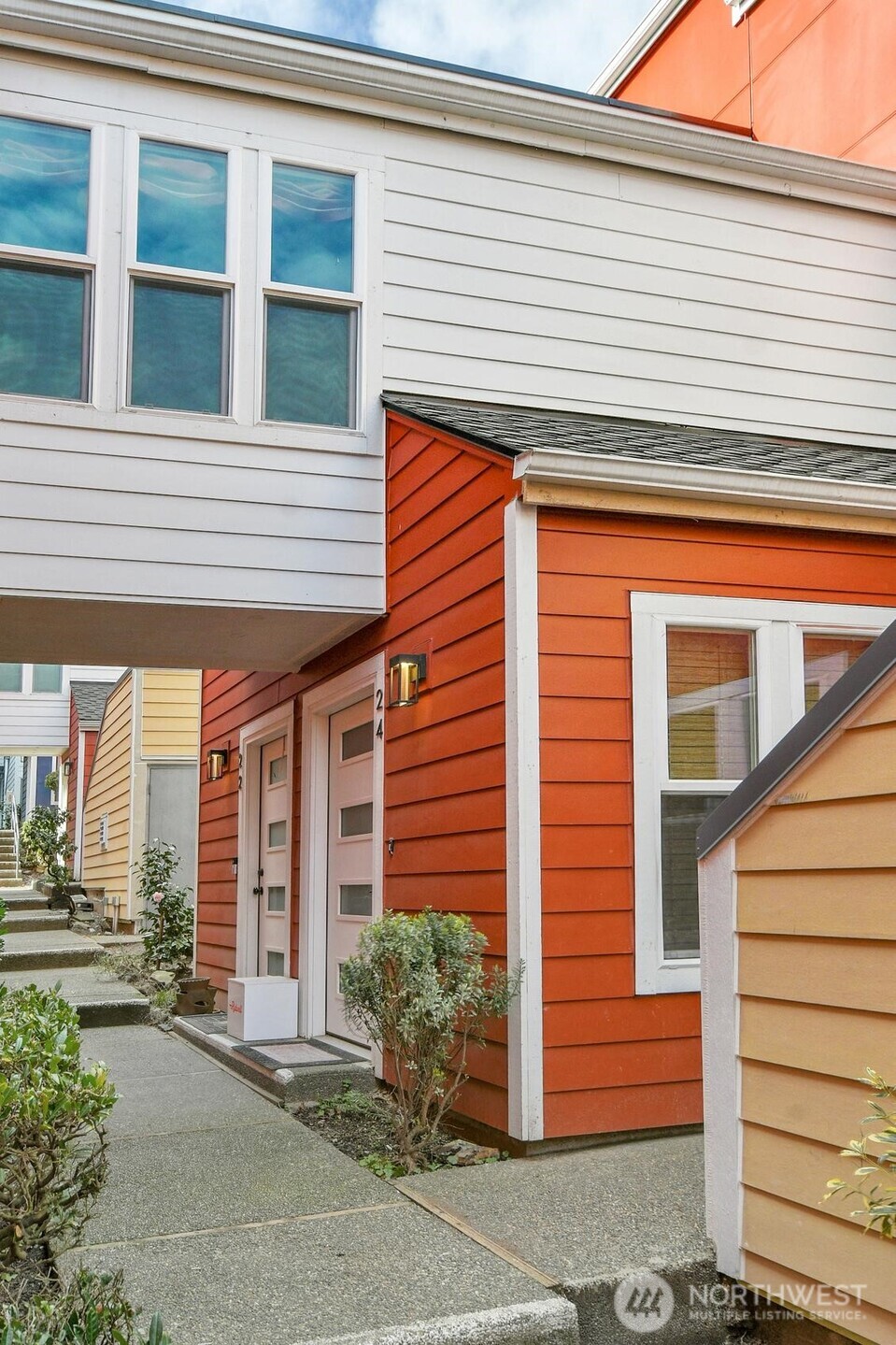 2001 E Yesler Way Unit: 24