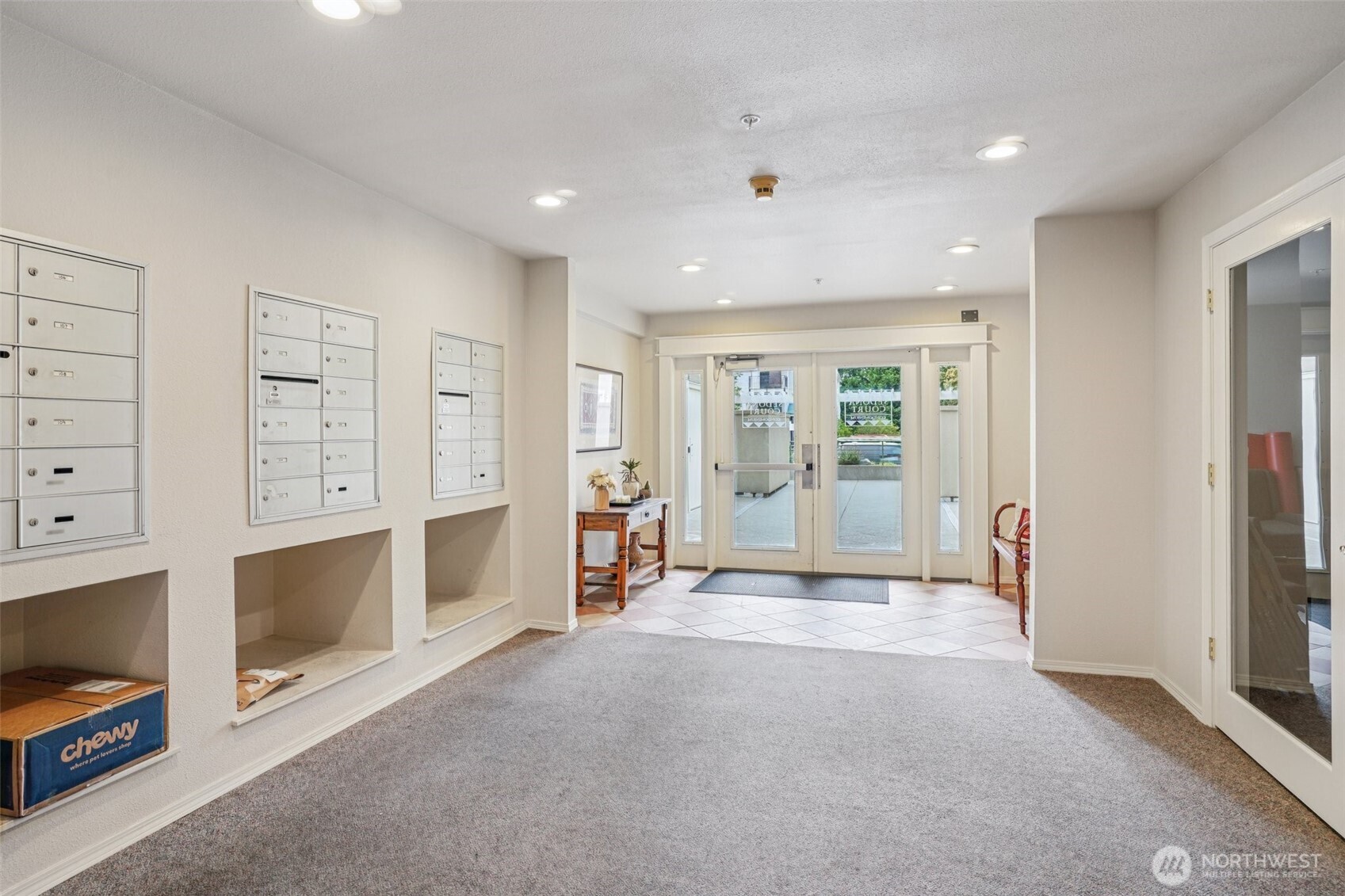 12034 15th Avenue NE Unit: 204