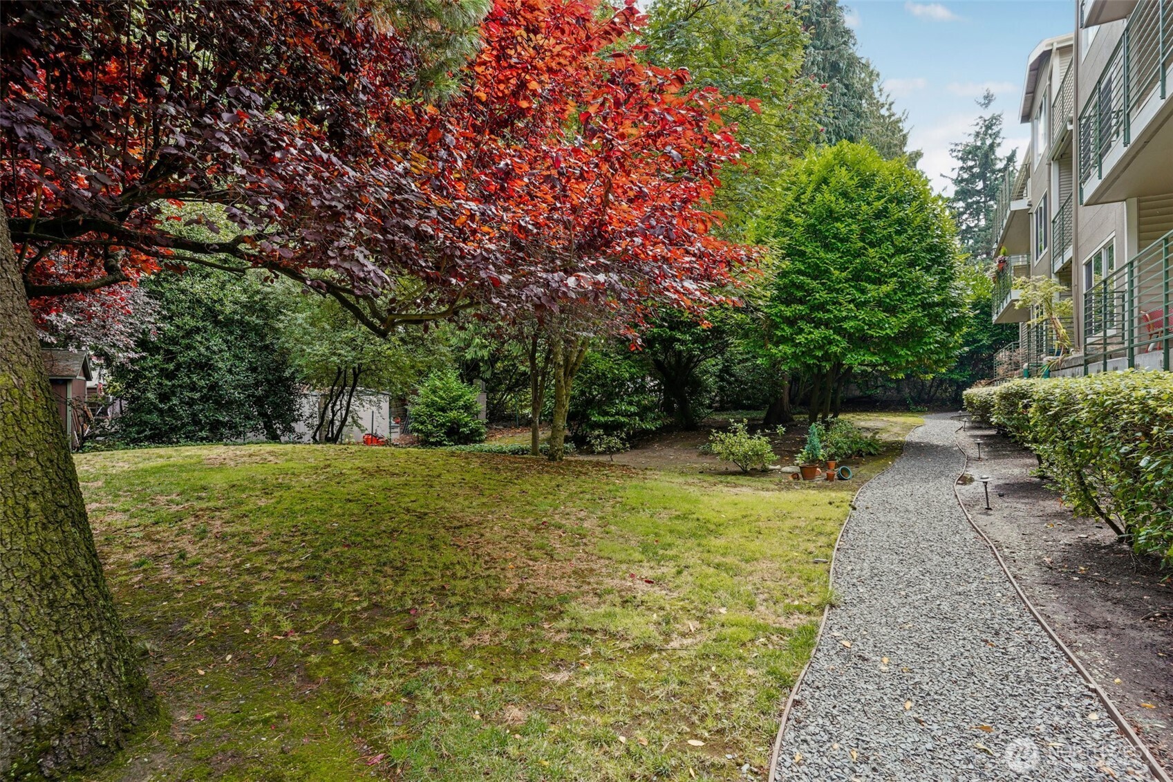 12034 15th Avenue NE Unit: 204