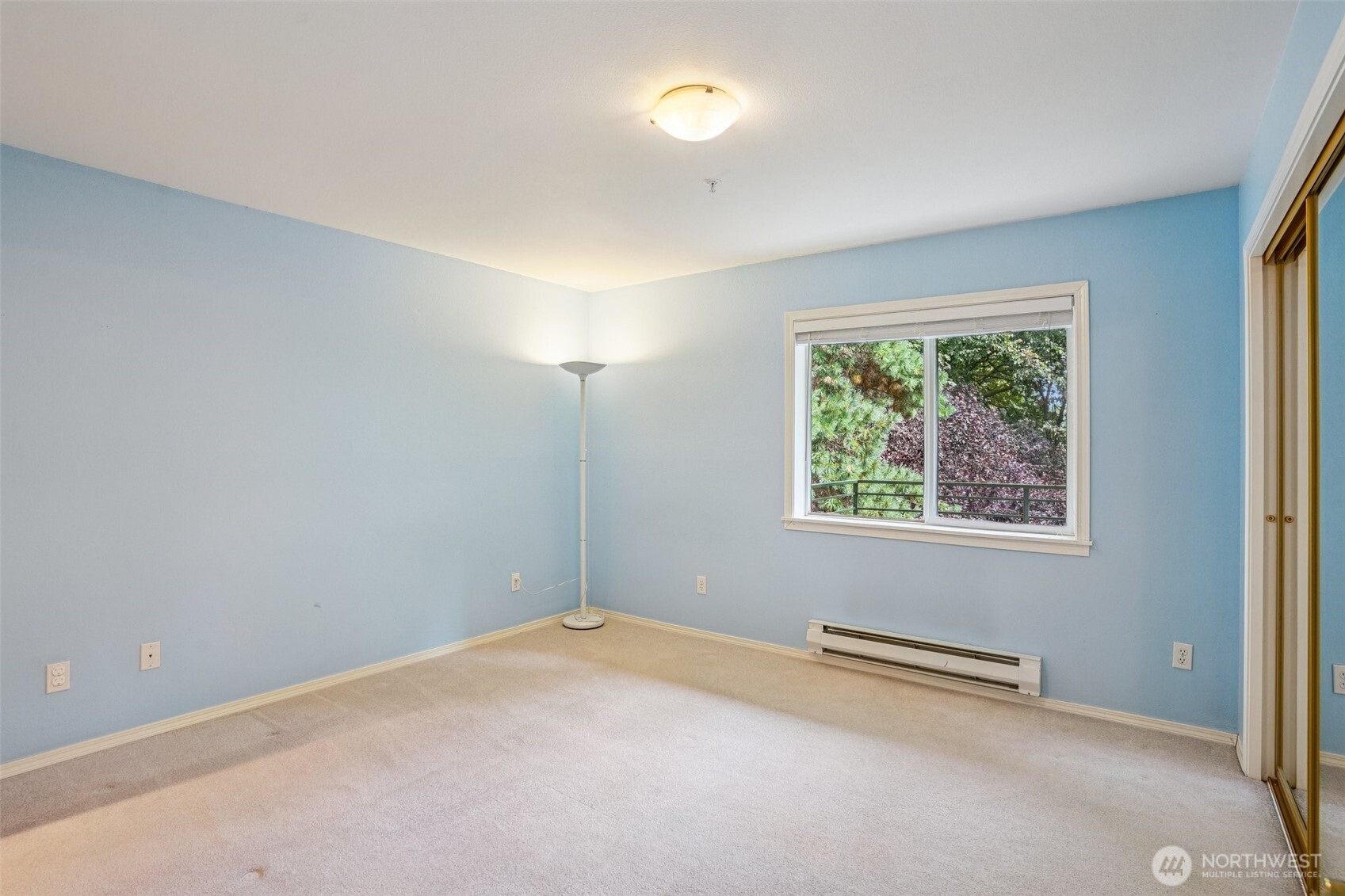 12034 15th Avenue NE Unit: 204