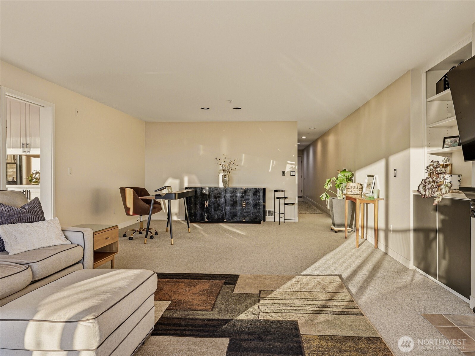 601 W Mercer Place Unit: 301