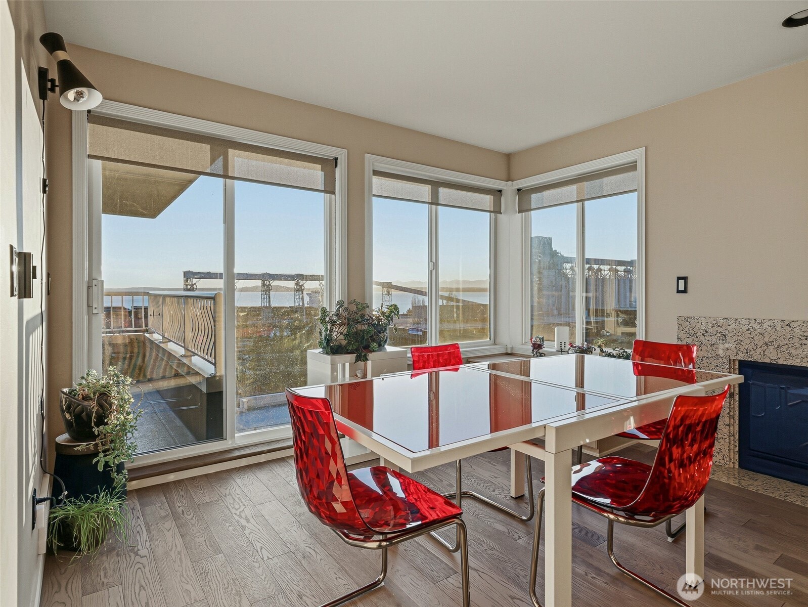 601 W Mercer Place Unit: 301