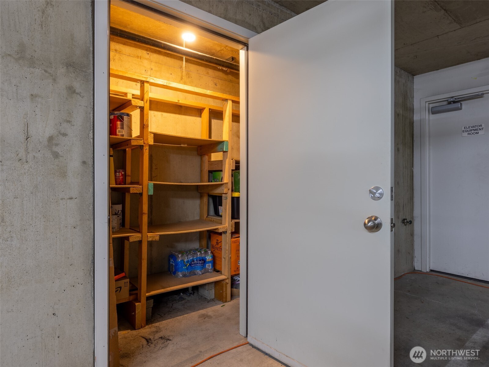 601 W Mercer Place Unit: 301