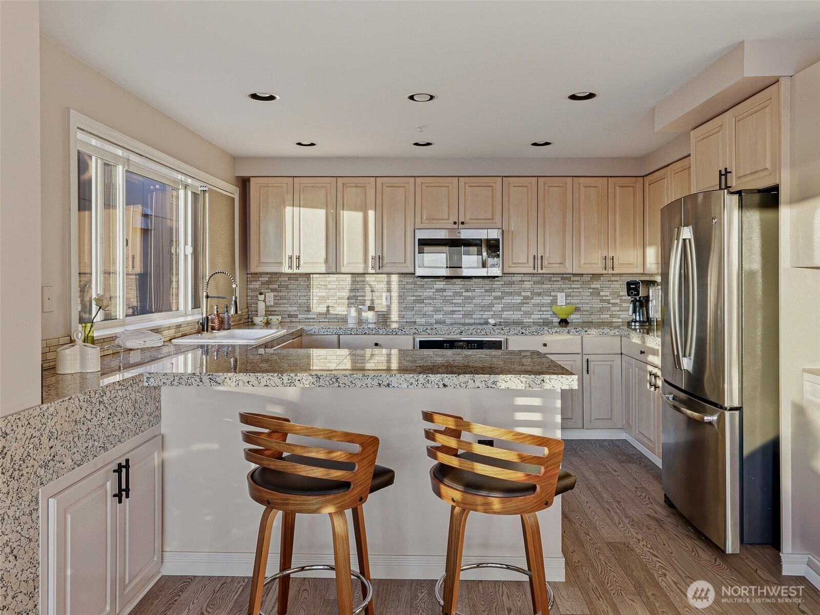 601 W Mercer Place Unit: 301