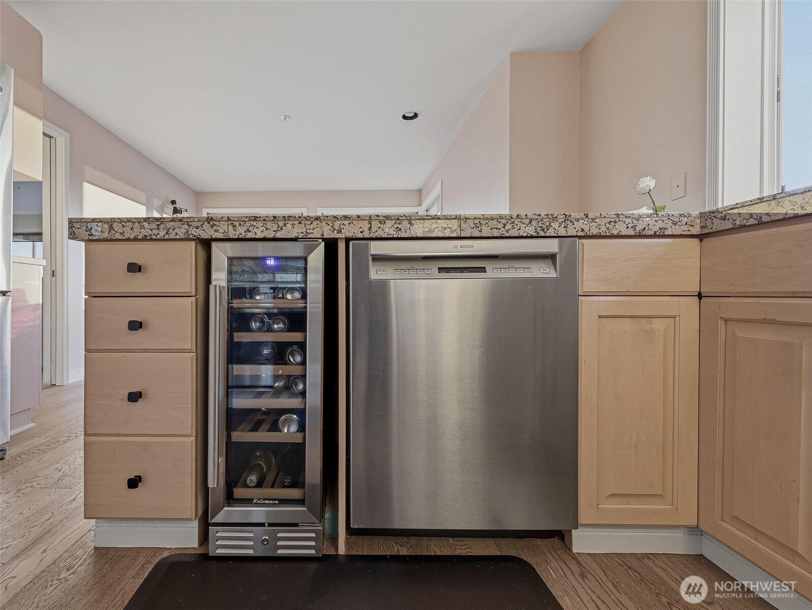 601 W Mercer Place Unit: 301