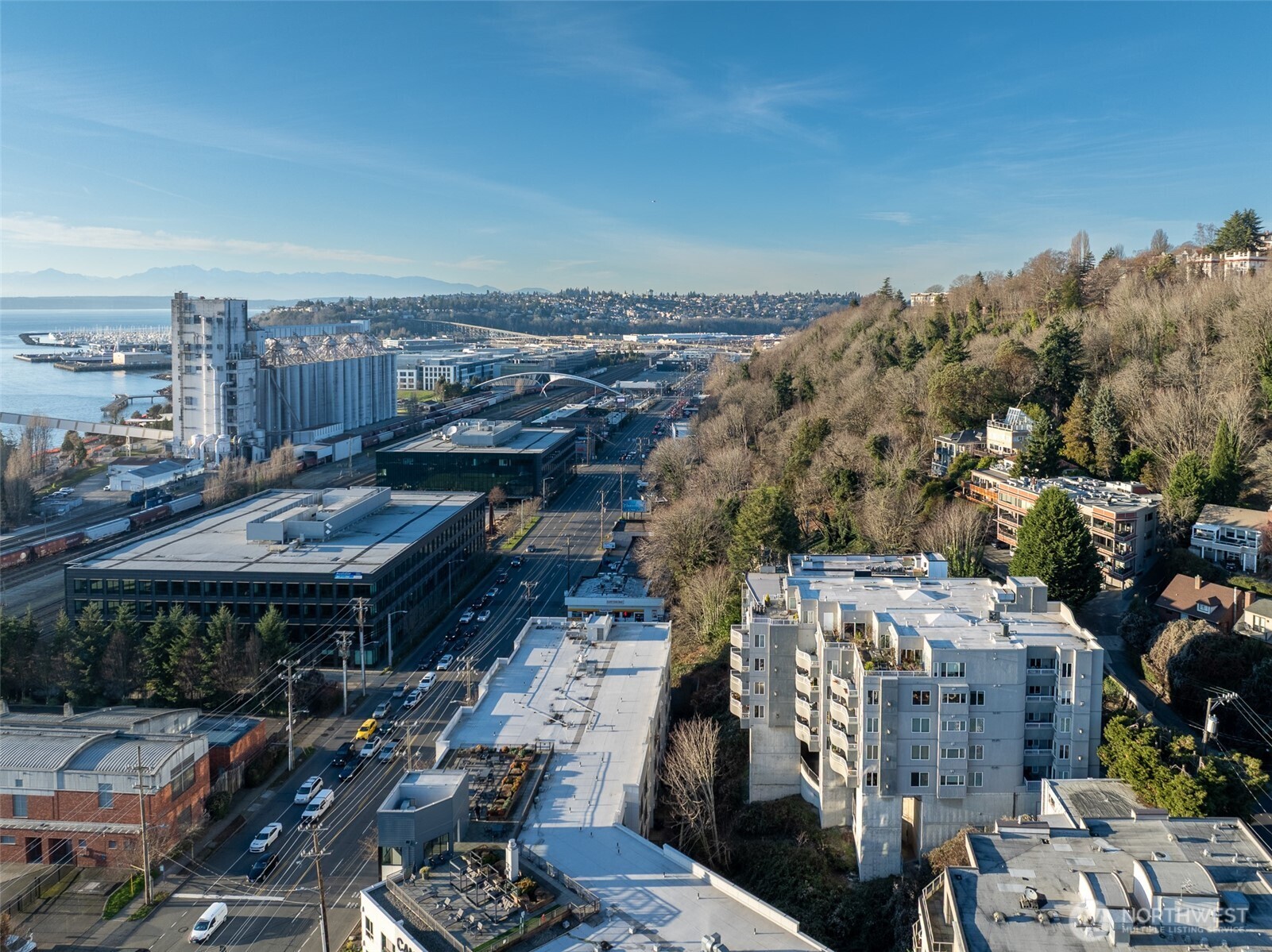 601 W Mercer Place Unit: 301