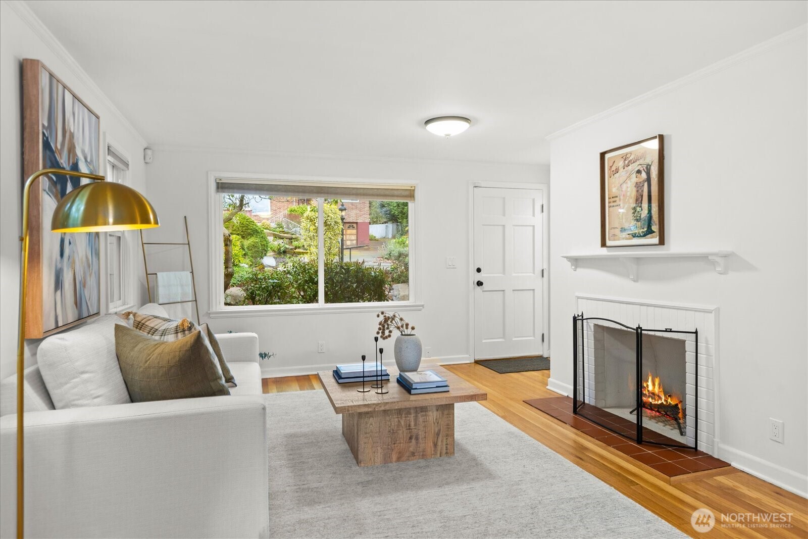 11513 Palatine Avenue N