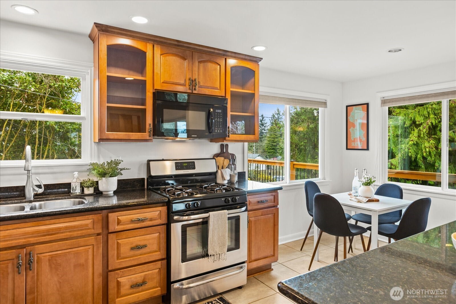 11513 Palatine Avenue N