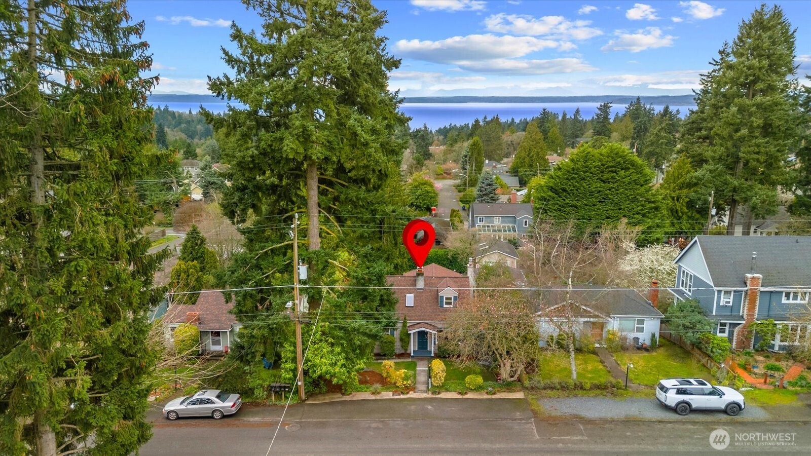 11513 Palatine Avenue N