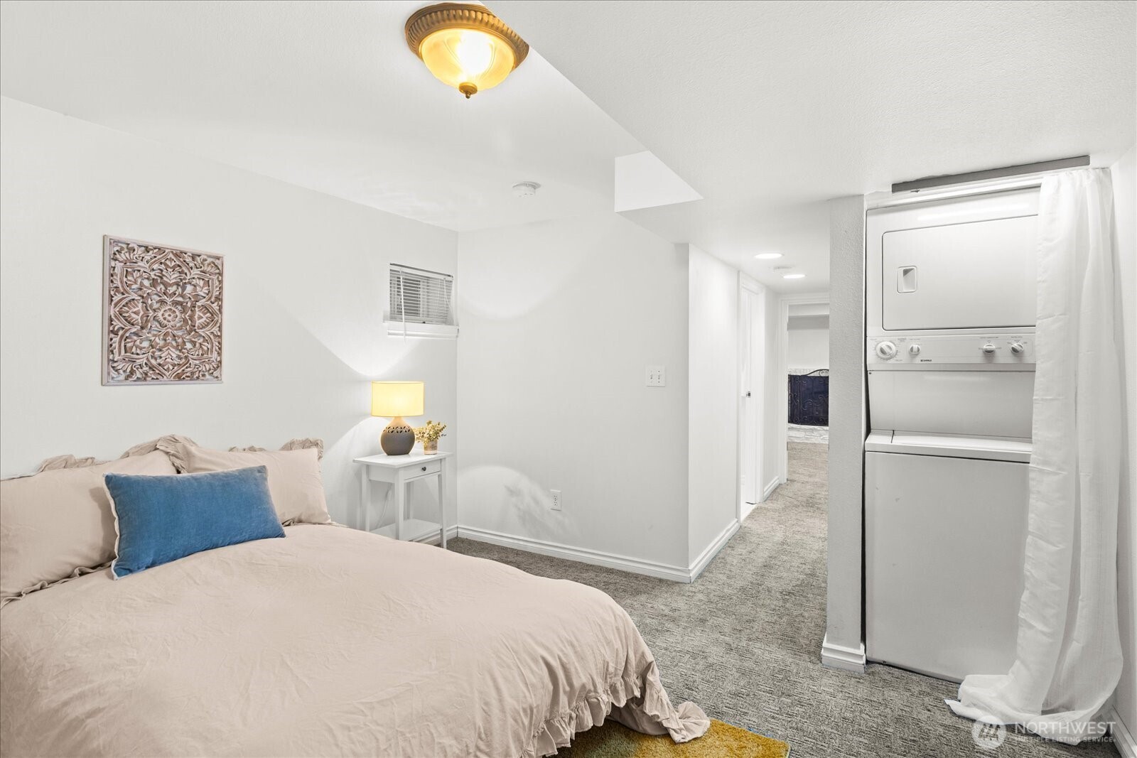 11513 Palatine Avenue N