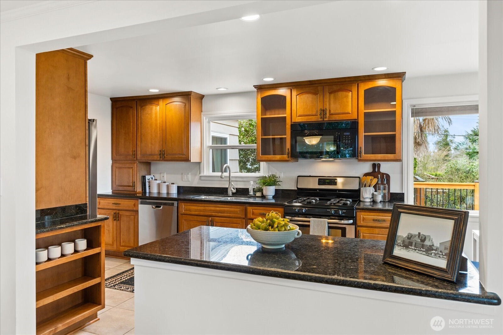 11513 Palatine Avenue N