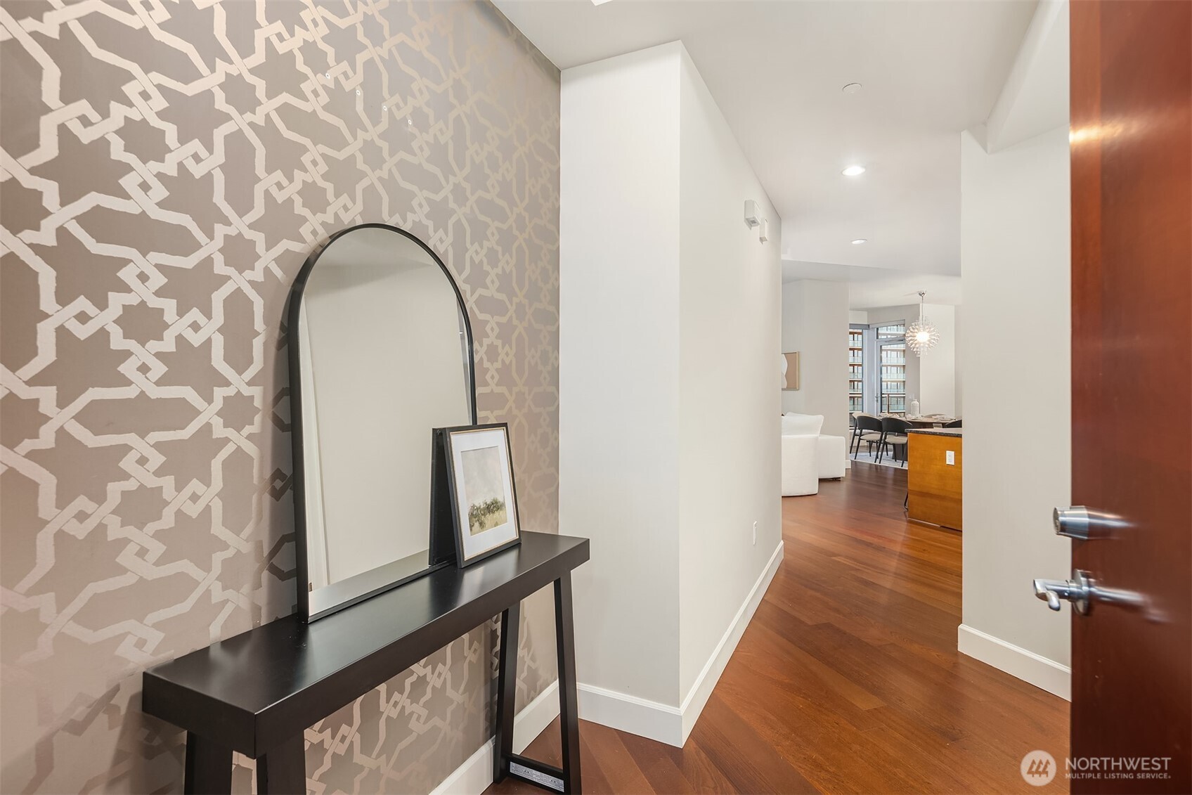1920 4th Avenue Unit: 2702