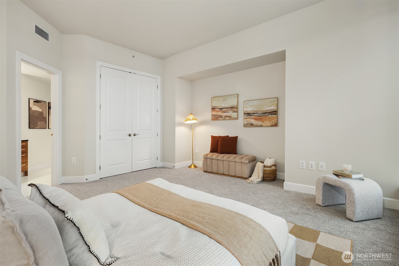 1920 4th Avenue Unit: 2702