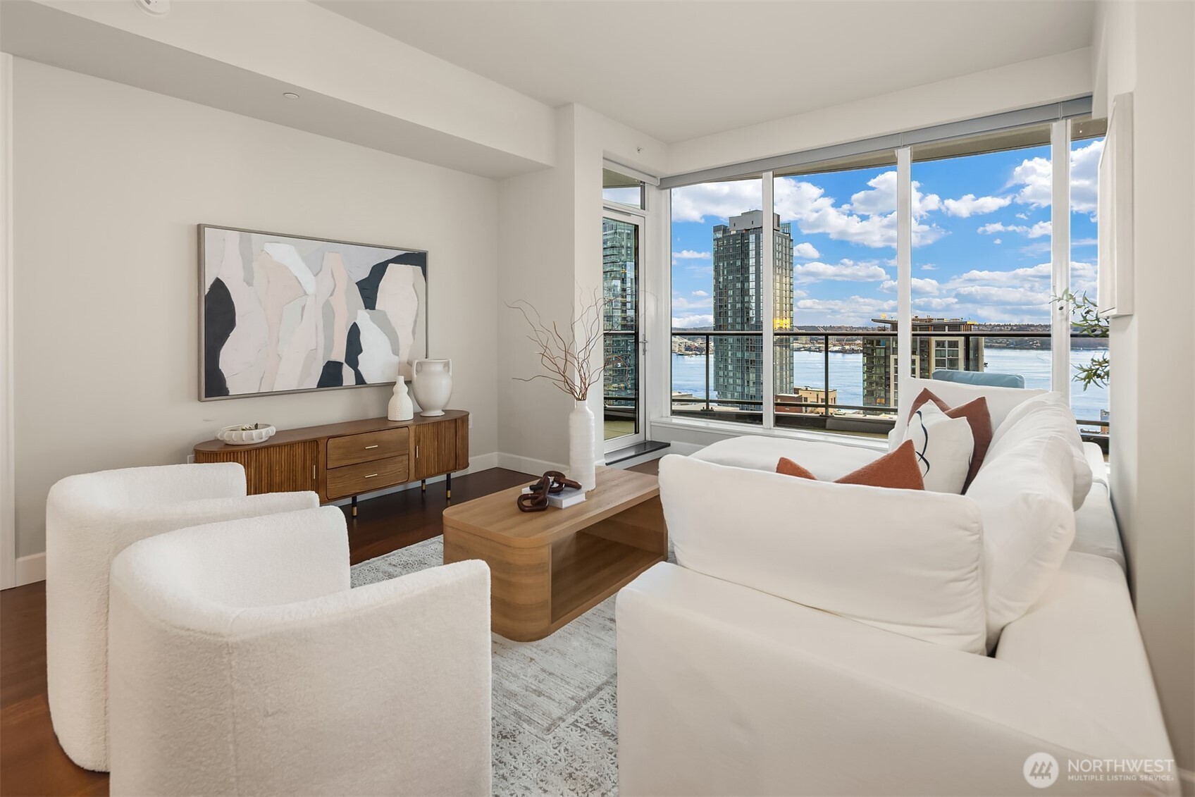 1920 4th Avenue Unit: 2702