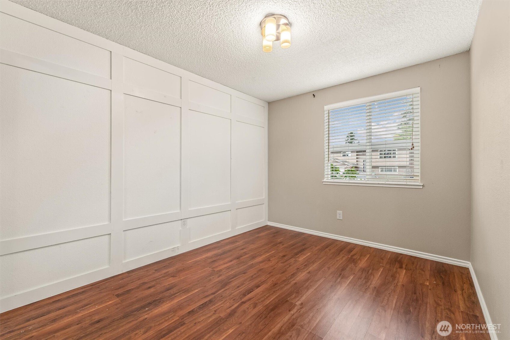 2611 NE 23rd Place