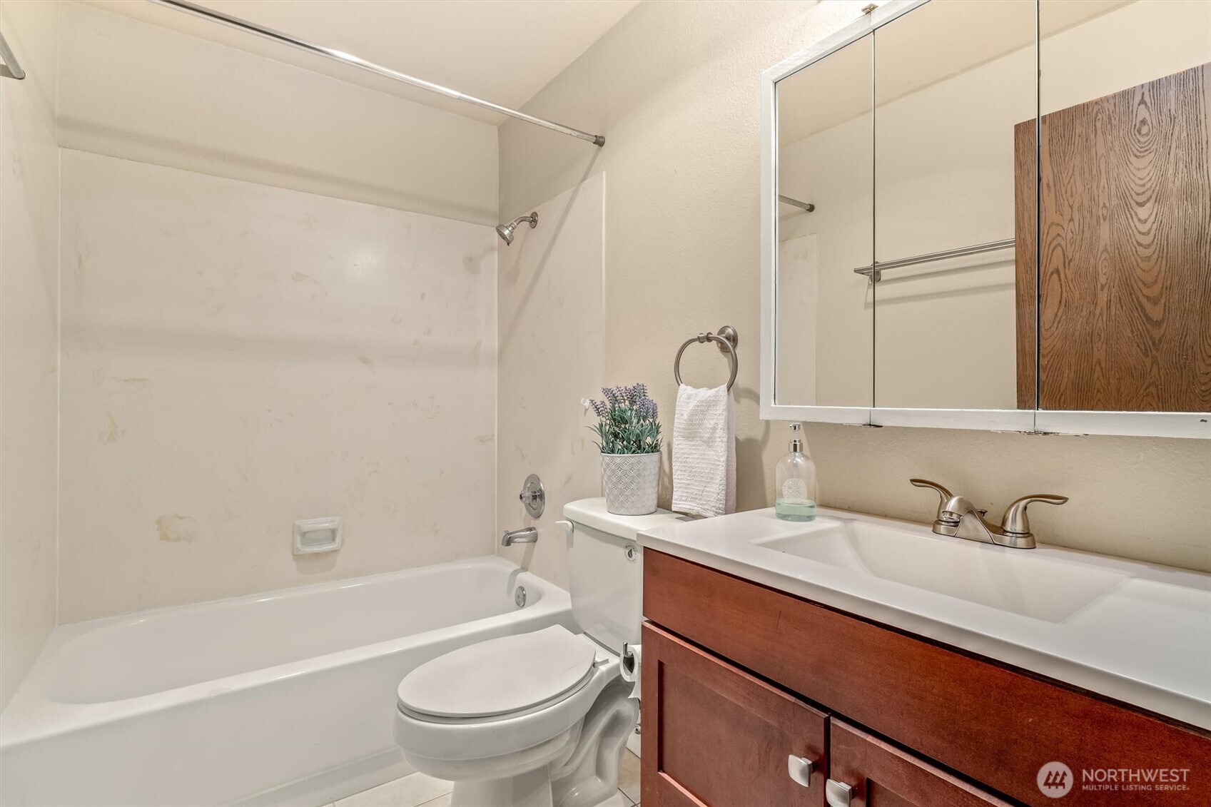2611 NE 23rd Place