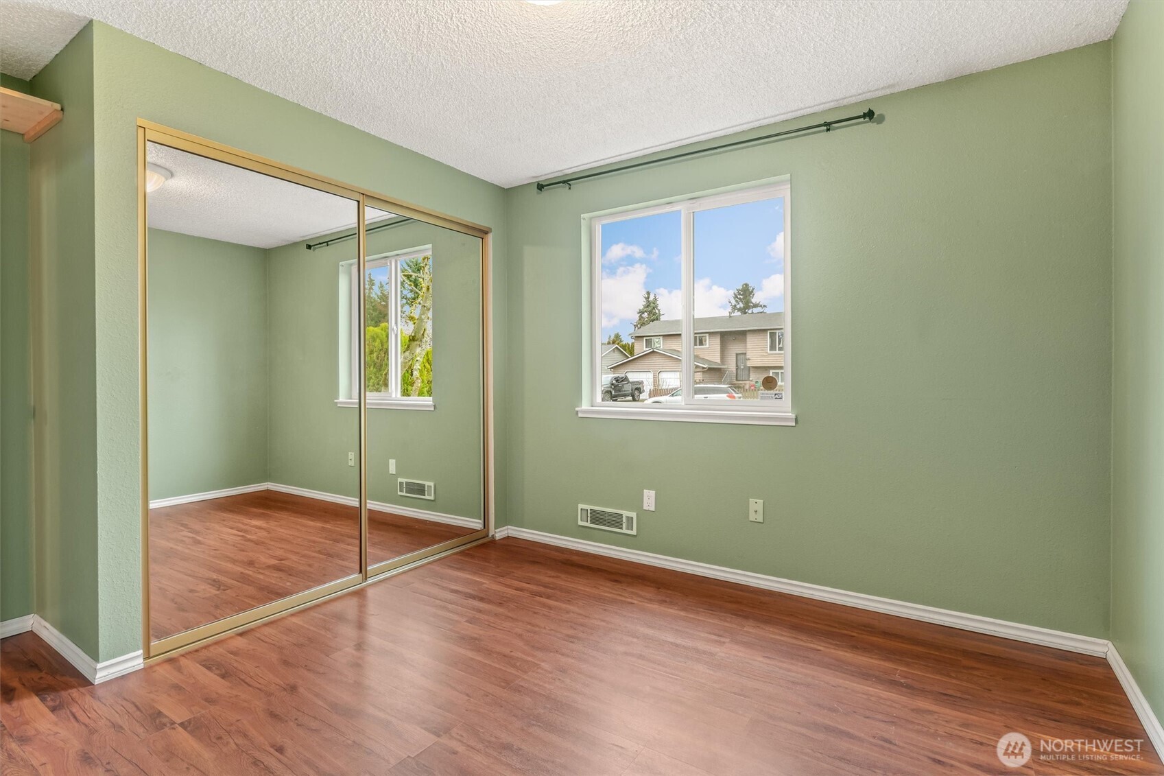 2611 NE 23rd Place