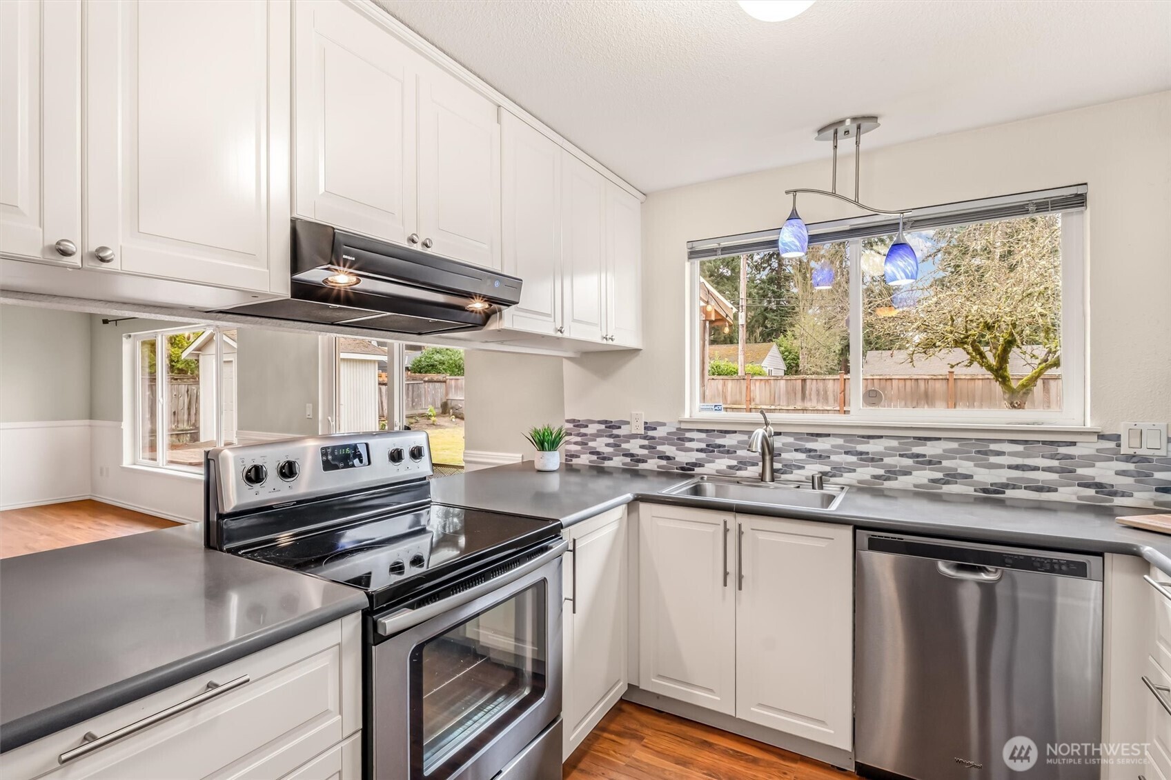 2611 NE 23rd Place