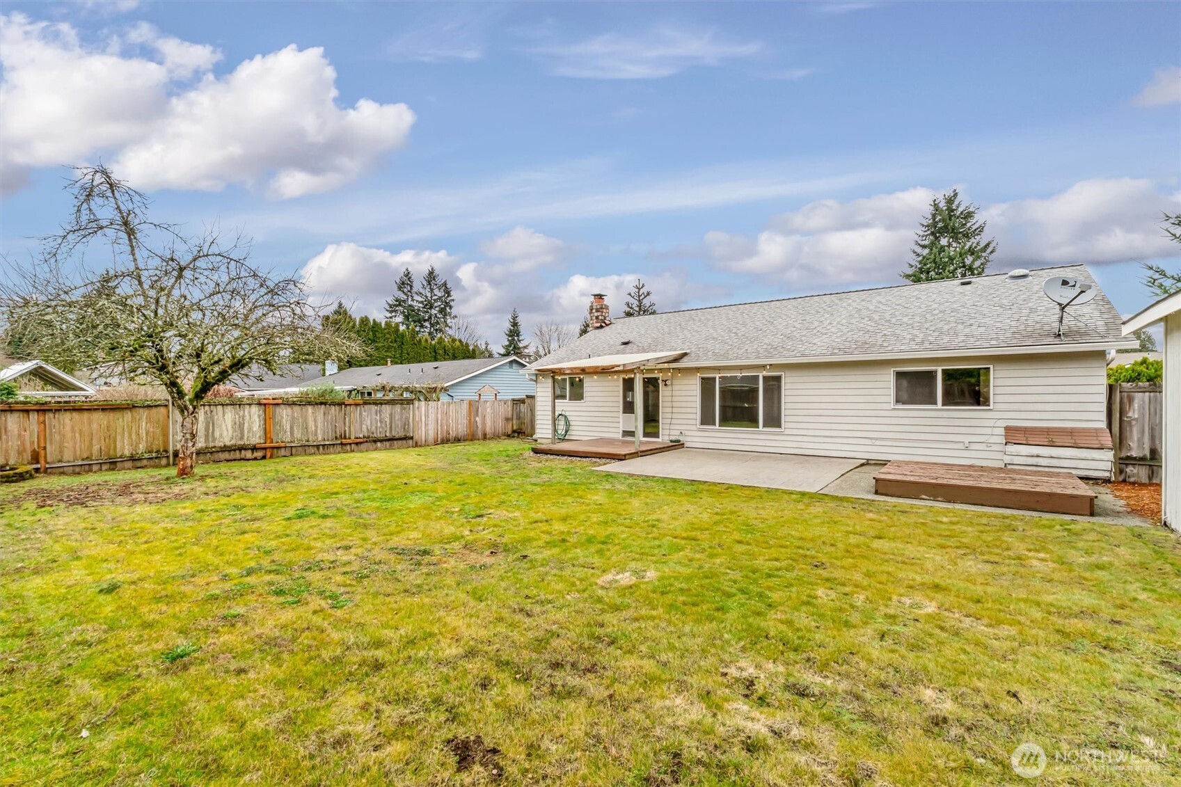 2611 NE 23rd Place