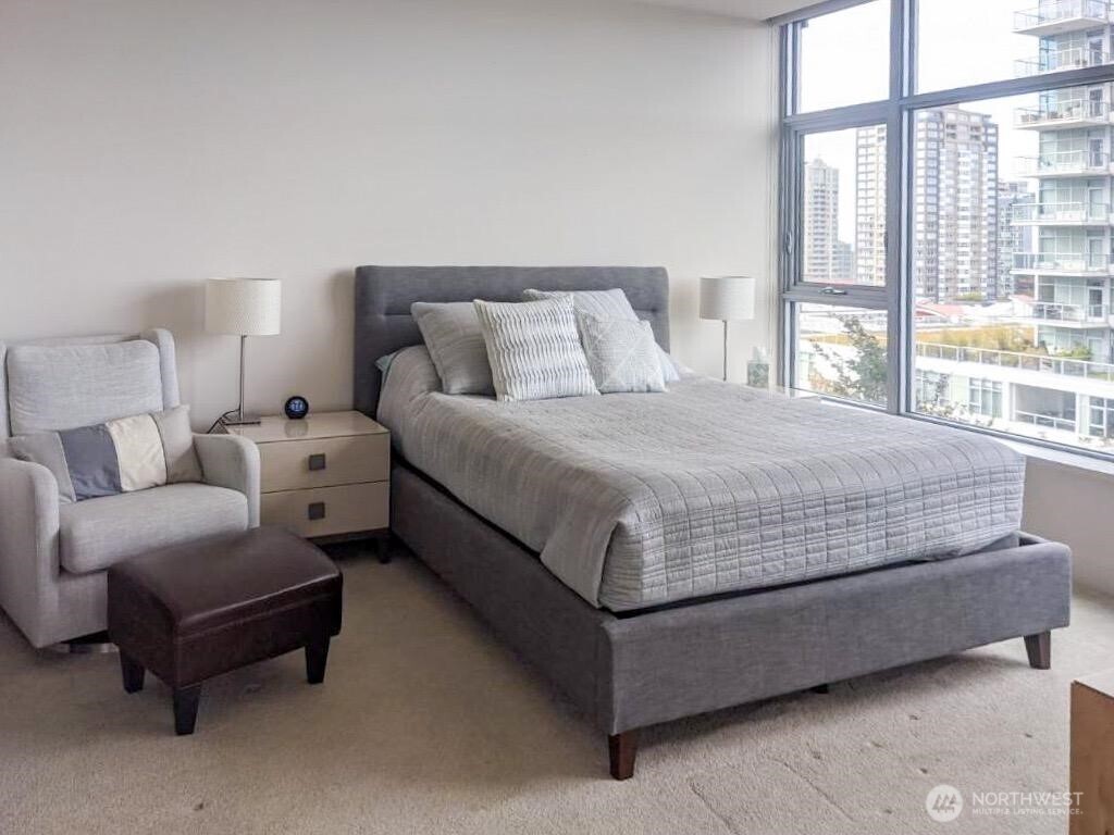 588 Bell Street Unit: 1102