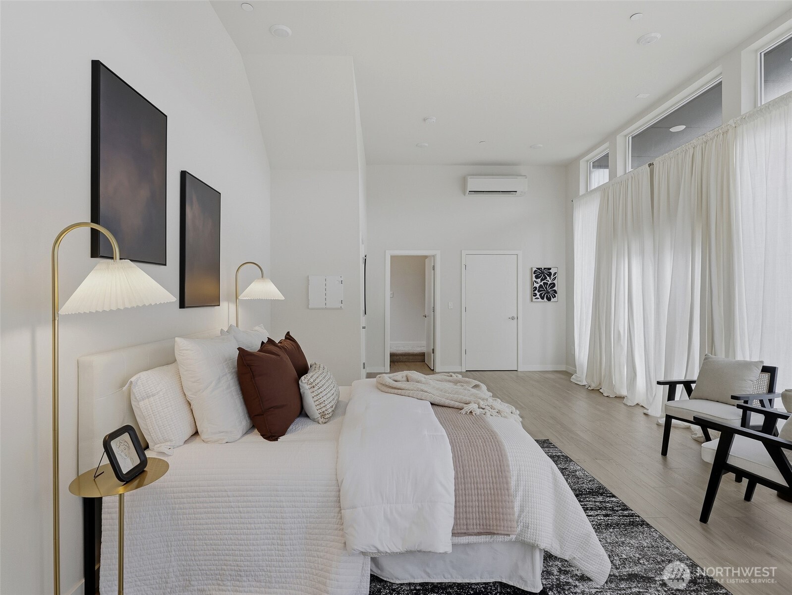 7118 Beacon Avenue S Unit: B