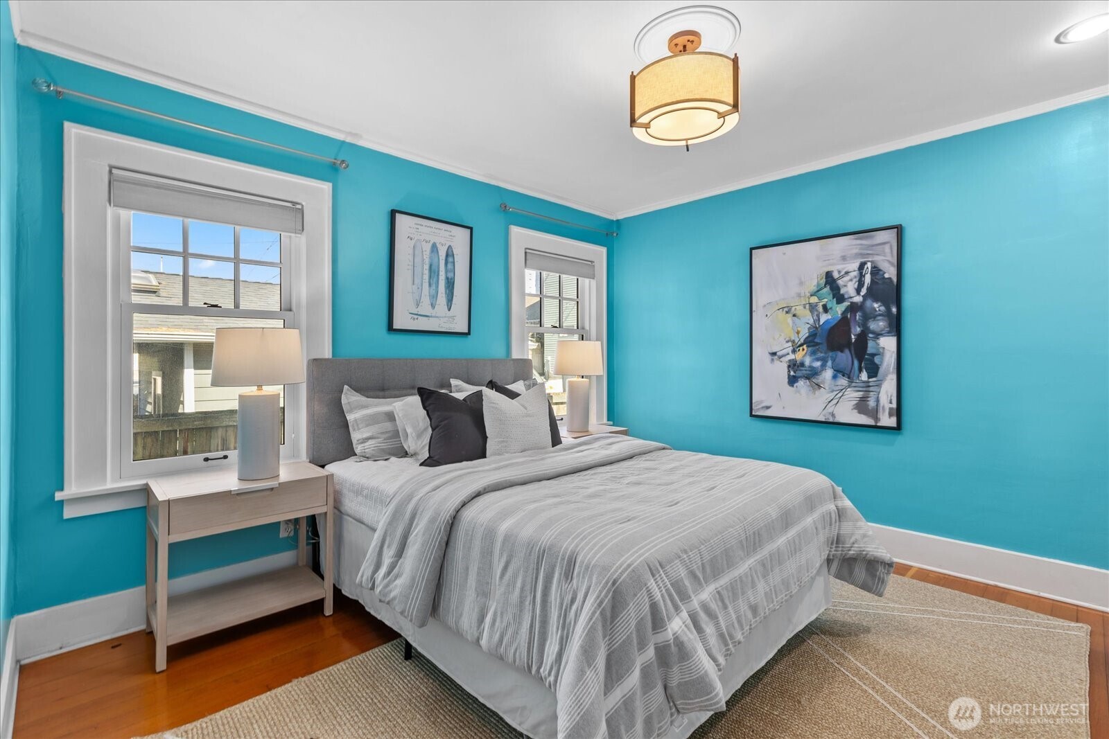 810 NE Ravenna Boulevard