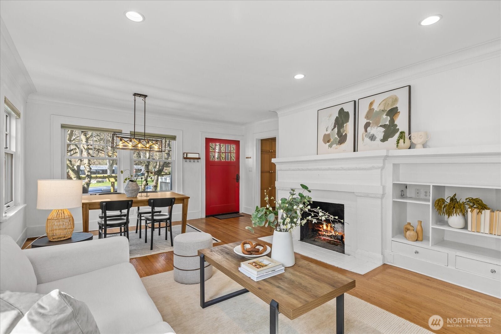 810 NE Ravenna Boulevard