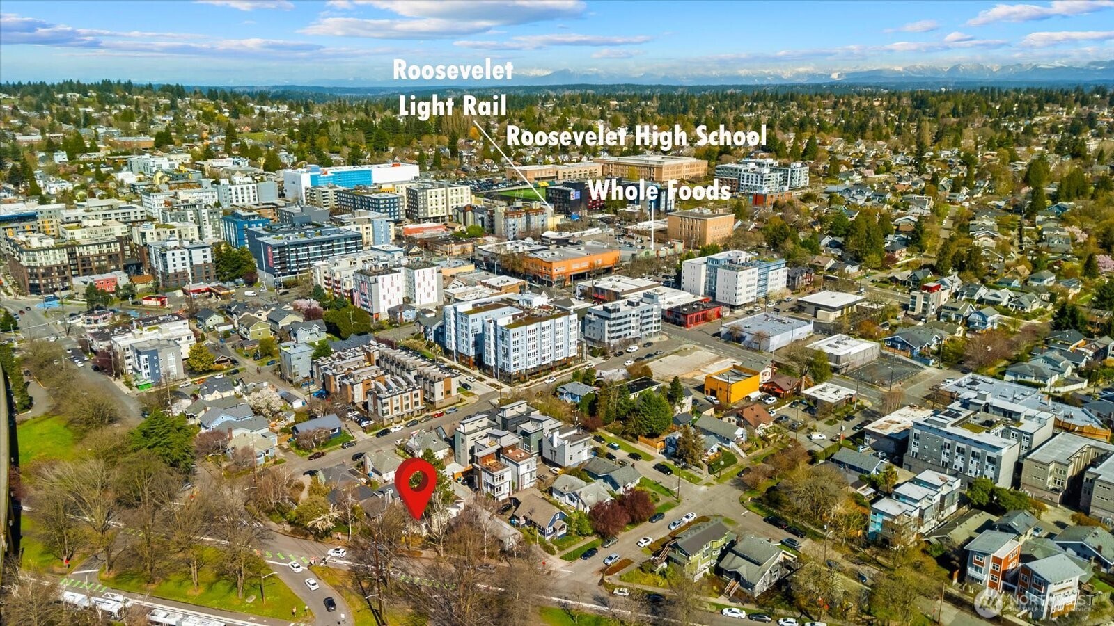 810 NE Ravenna Boulevard