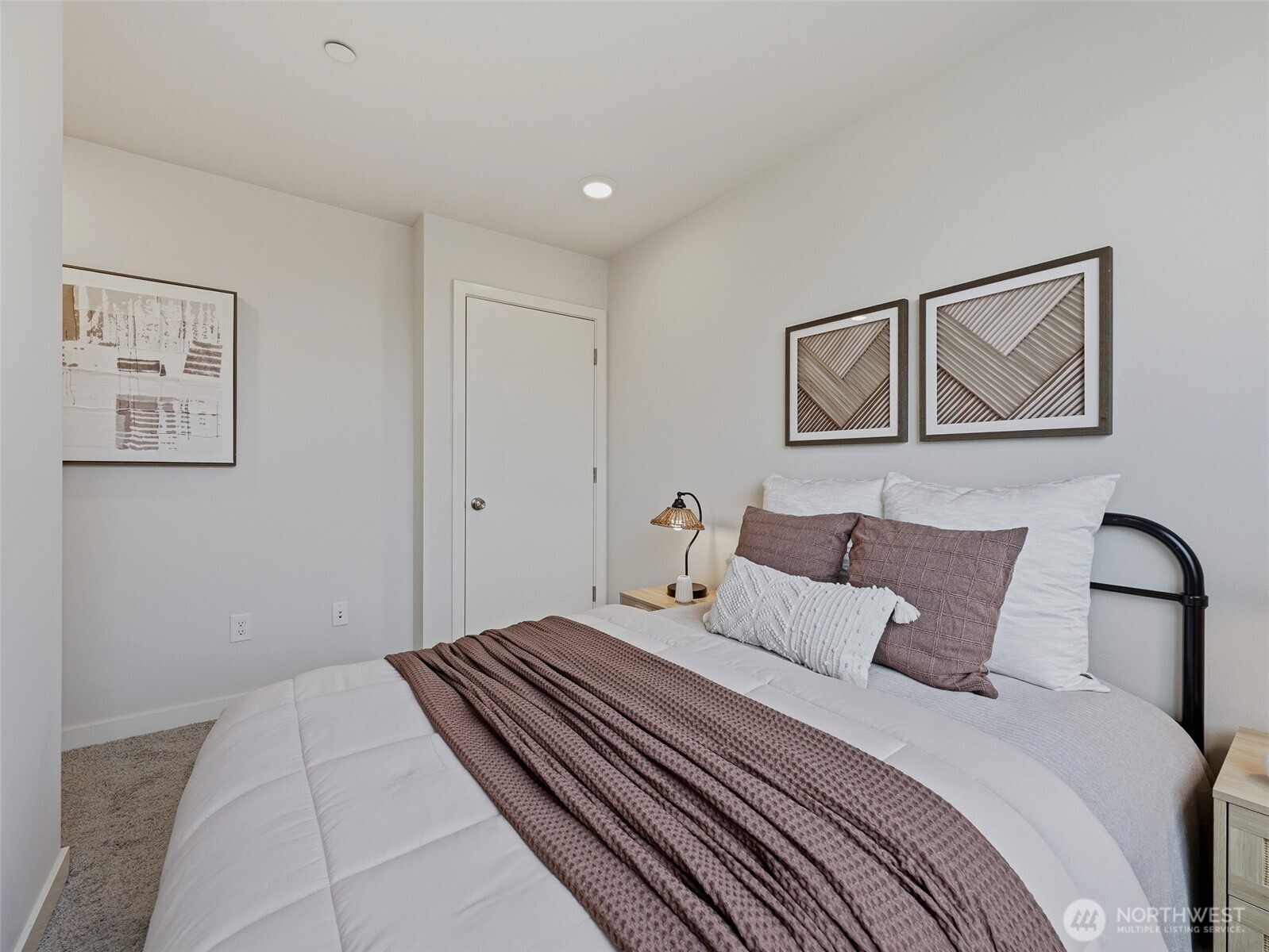 7118 Beacon Avenue S Unit: B