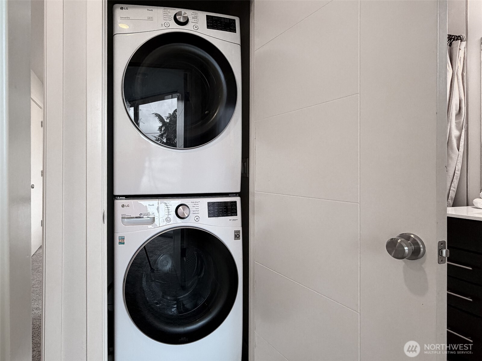 7118 Beacon Avenue S Unit: B