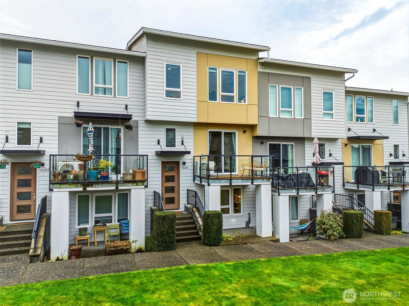14606 35th Court NE