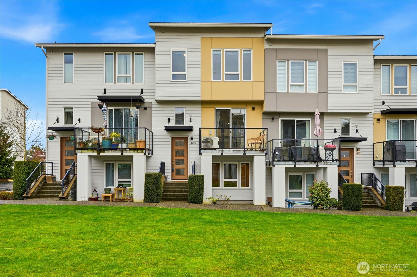 14606 35th Court NE