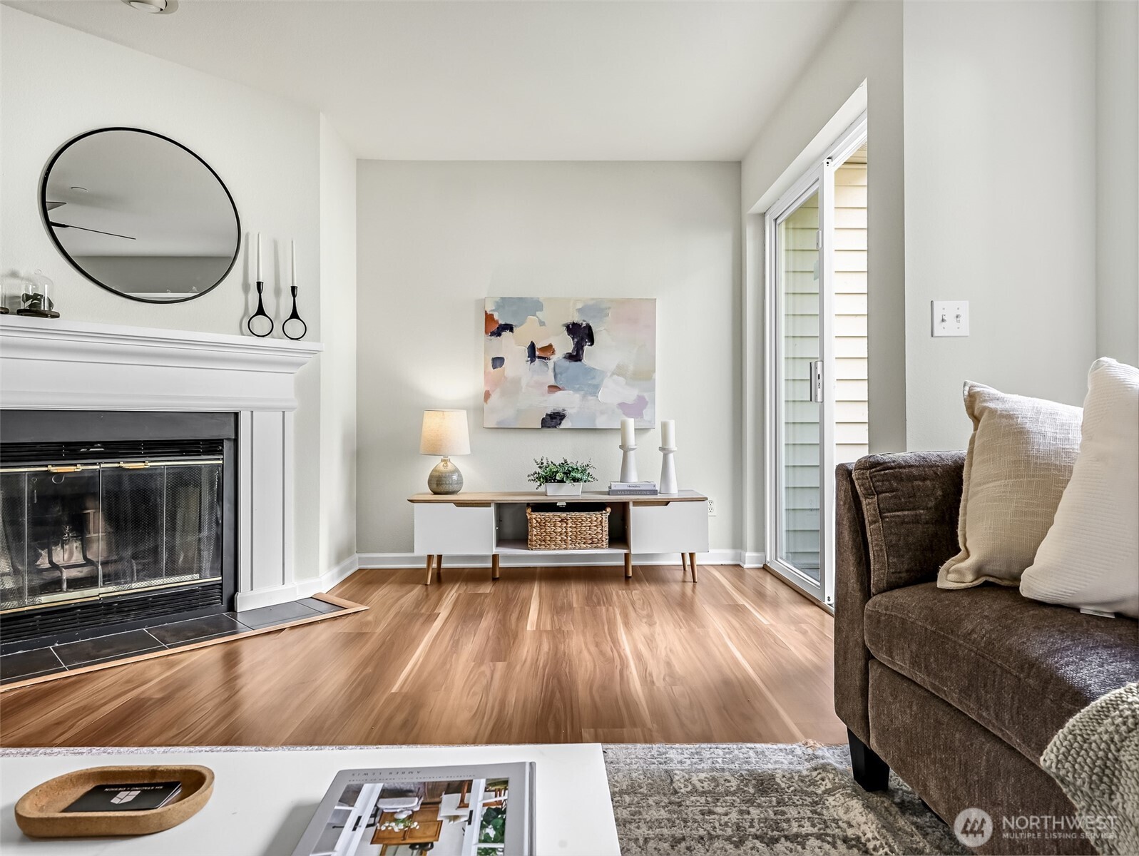2300 Jefferson Avenue NE Unit: I137