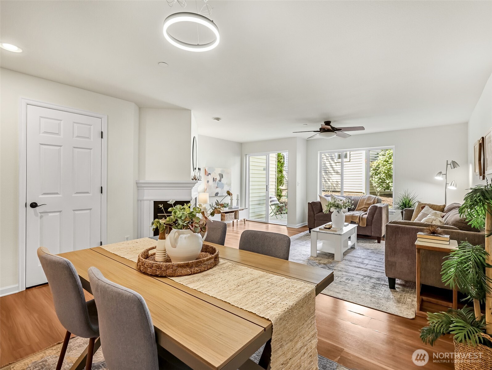 2300 Jefferson Avenue NE Unit: I137