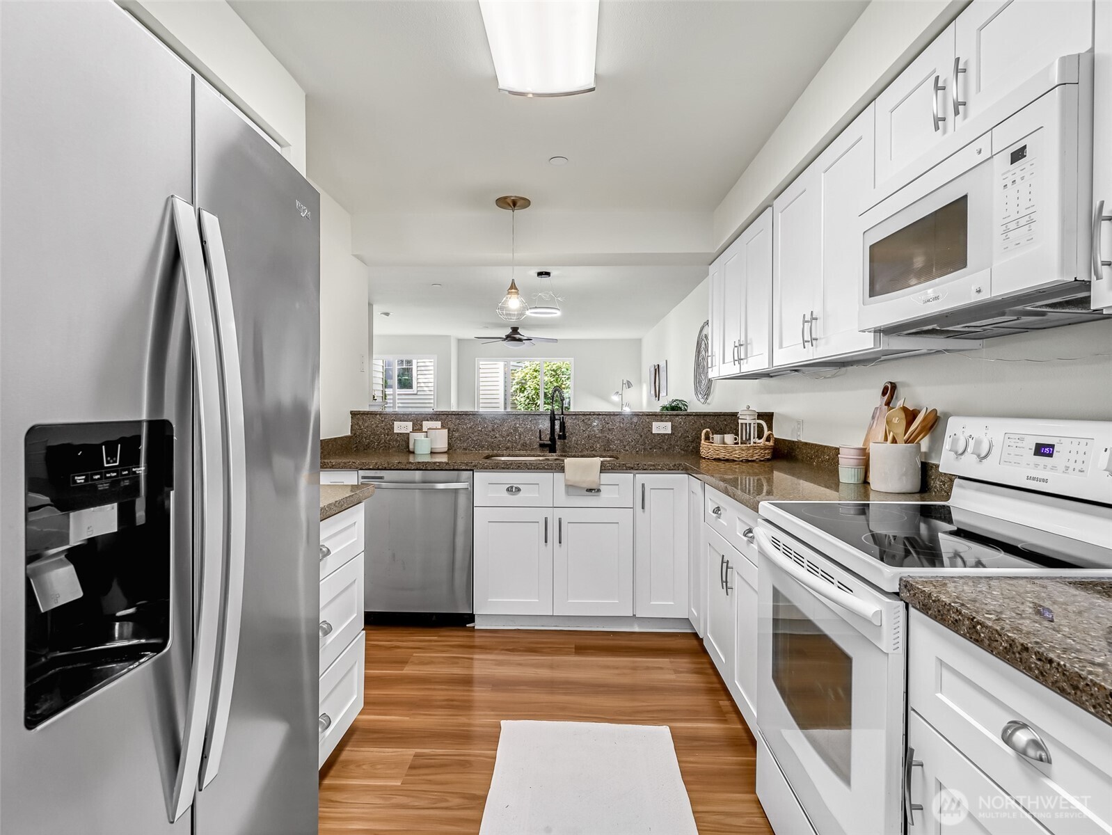 2300 Jefferson Avenue NE Unit: I137