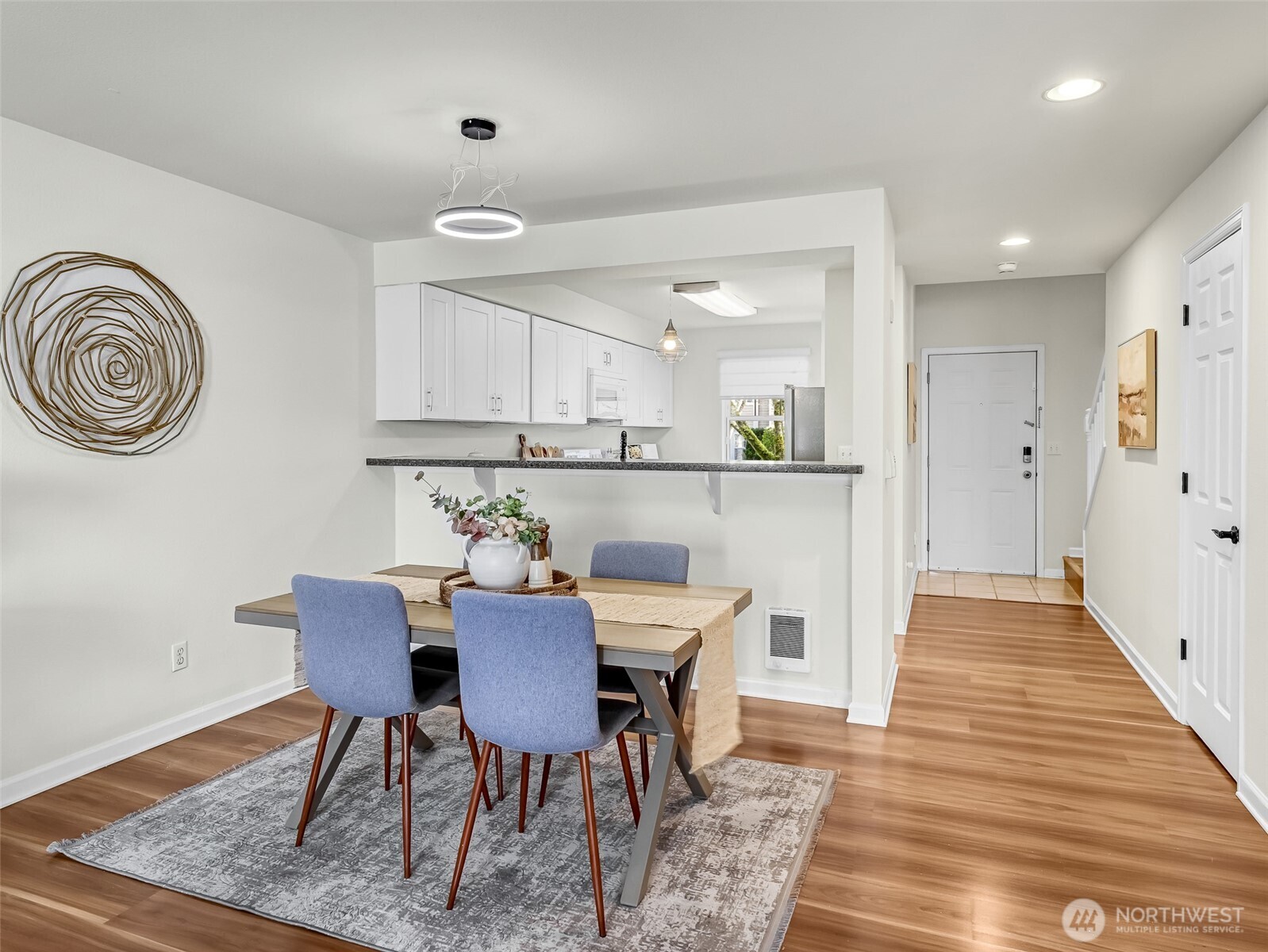 2300 Jefferson Avenue NE Unit: I137