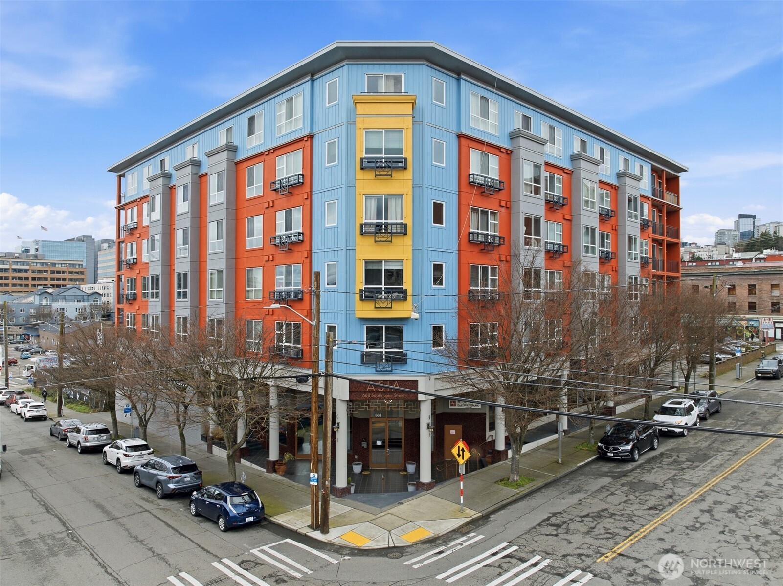 668 S Lane Street Unit: 404