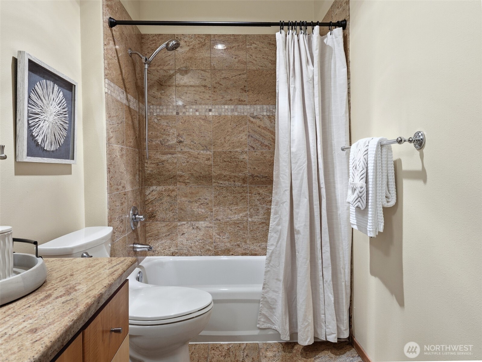 668 S Lane Street Unit: 404